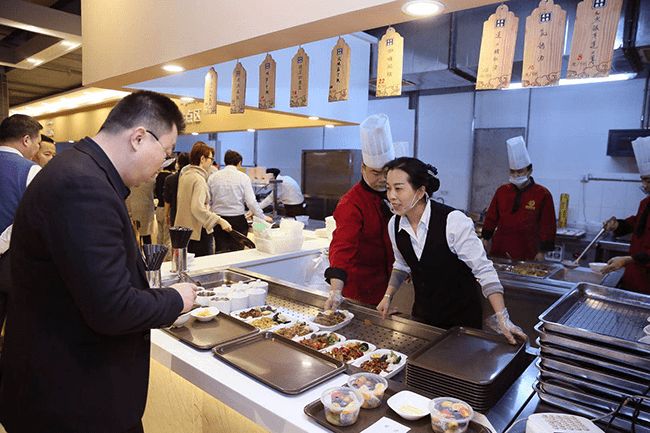 建國快餐深刻踐行企業(yè)文化 興餐飲文明之風(fēng)
